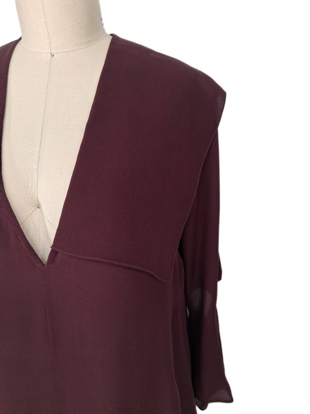 Morgane Le Fay Burgundy Silk Asymmetric V-Neck Draped Handkerchief Hem Dress M - Picture 4 of 15